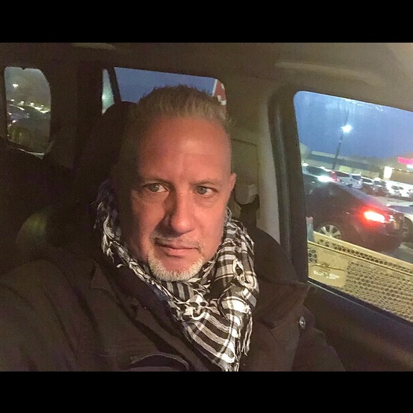 Meet your posher- John (aka whocaresdamnit) - Picture 9 of 14